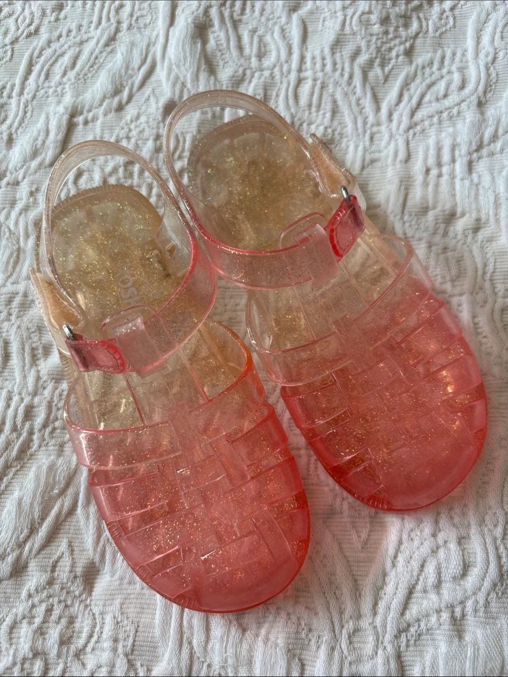 🌺 OSHKOSH JELLY SANDALS!